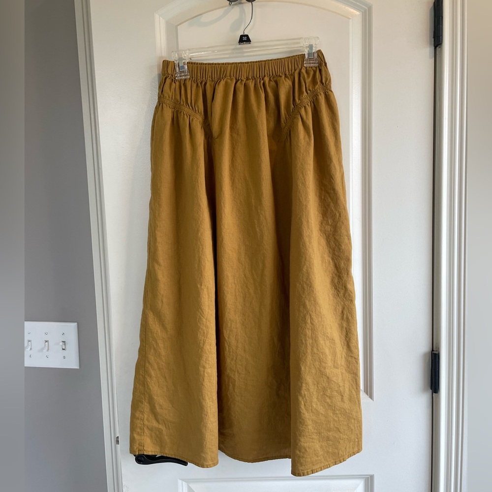 A Loves A elastic waist smocked woven midi skirt